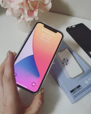 아클리브 Premium 항균 항바이러스 액정 보호필름(iPhone) — 5점을 준 리뷰어가 2022년 1월 올린 사용 사진