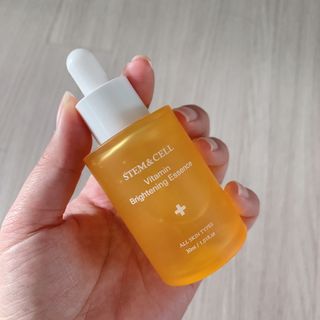 체르엠 스템앤셀 비타민 브라이트닝 에센스 30ml 1개 — 4.5점을 준 리뷰어가 2021년 8월 올린 사용 사진