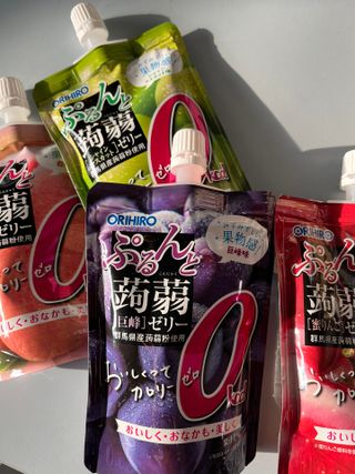 ORIHIRO 오리히로 곤약젤리 제로칼로리 130g 4종 4팩(맛별로 1팩씩) — 4점을 준 리뷰어가 2023년 3월 올린 사용 사진