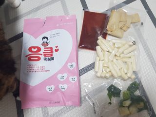 응큼떡볶이 — 3점을 준 리뷰어가 2021년 3월 올린 사용 사진