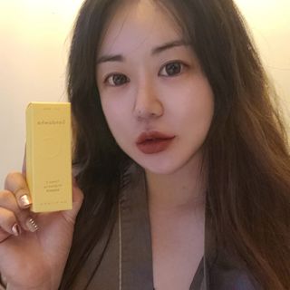 스킨큐어 산다화 비타민c 화이트닝 에센스 30ml — 5점을 준 리뷰어가 2021년 8월 올린 사용 사진
