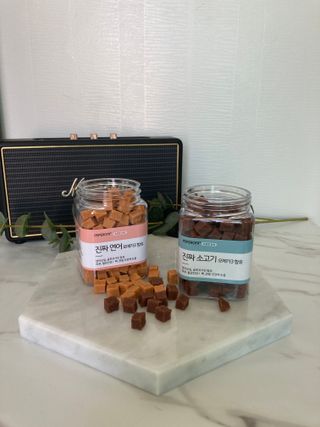 페페로니 진짜 오메가3 연어+소고기 180g+180g — 5점을 준 리뷰어가 2021년 7월 올린 사용 사진