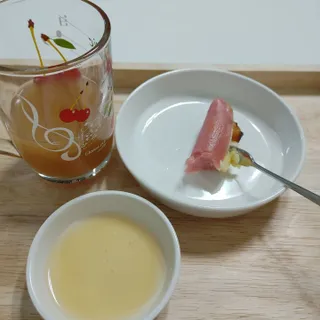 푸디푸디 1일1떡  가래떡 낱개포장 아침식사 식사대용 7종 세트 혼합 (14개입) — 5점을 준 리뷰어가 2022년 6월 올린 사용 사진