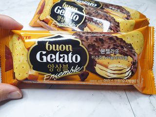 롯데제과 본젤라또 비스킷&바닐라카라멜바, 본젤라또 베리쇼콜라컵 — 4점을 준 리뷰어가 2021년 11월 올린 사용 사진