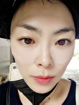 원에이드 알로에사포나리아 투명 골프패치 & 원에이드 하이드로겔 스포츠패치 — 5점을 준 리뷰어가 2022년 8월 올린 사용 사진