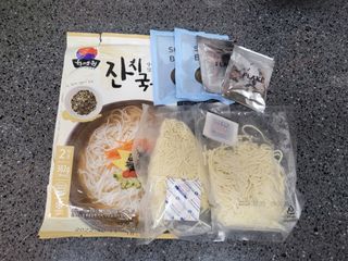 [한면원] 잔치국수 2인분 — 5점을 준 리뷰어가 2022년 7월 올린 사용 사진