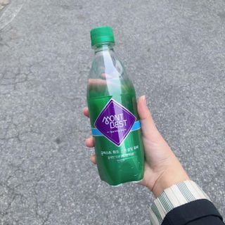 몽베스트 Montbest with Sparkling water Plain 20병 — 5점을 준 리뷰어가 2022년 11월 올린 사용 사진