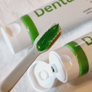프리마인 유해균 뿐만 아니라 유익균까지 씻어내는 치약은 그만, 건강한 구강환경을 만드는 덴탈엔오 — 5점을 준 리뷰어가 2022년 10월 올린 사용 사진