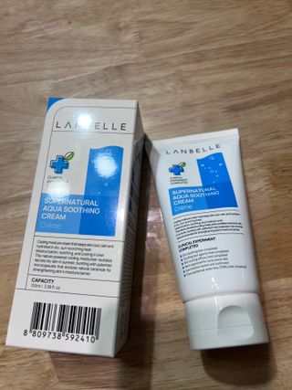 랑벨 수퍼내츄럴 아쿠아 수딩 크림 100ml — 4.5점을 준 리뷰어가 2022년 4월 올린 사용 사진