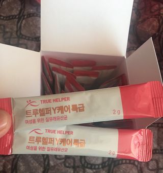 트루헬퍼 Y케어 특급 여성 질 유래 유산균 프로바이오틱스 1박스 — 5점을 준 리뷰어가 2023년 4월 올린 사용 사진