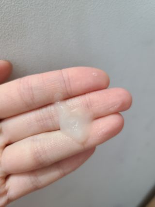 냉장고에 넣어요, 붉은 트러블 피부 다음날 진정되요 [버진팜스 푸딩수딩아토] — 5점을 준 리뷰어가 2021년 2월 올린 사용 사진