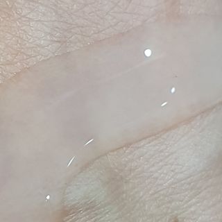 르핸스 퍼포밍 5 샴푸 비반트 포렛/베티버 포그 — 5점을 준 리뷰어가 2023년 1월 올린 사용 사진