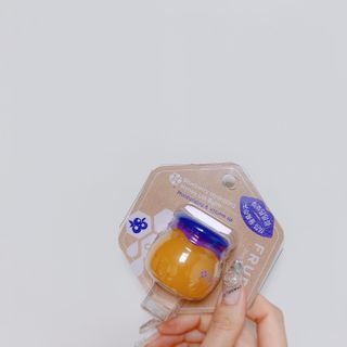 [후르디아] 올리브영 꿀과즙 립밤 2종 (블루베리/석류) — 5점을 준 리뷰어가 2022년 10월 올린 사용 사진