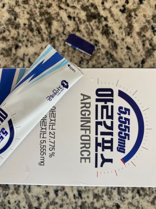 자연에온 아르긴포스 L-아르기닌 5555mg 스틱 15개입 1박스 — 5점을 준 리뷰어가 2021년 4월 올린 사용 사진
