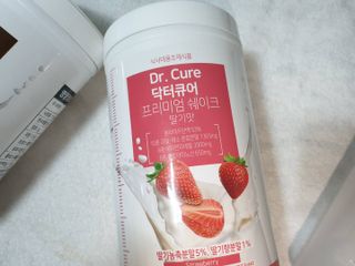 뉴트리션팩토리 닥터큐어 프리미엄쉐이크 다이어트쉐이크 — 4점을 준 리뷰어가 2021년 9월 올린 사용 사진