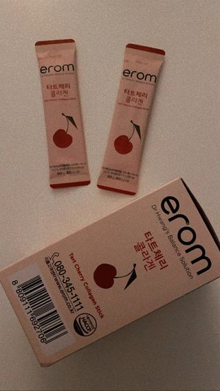 이롬 erom 타트체리 콜라겐 — 5점을 준 리뷰어가 2021년 4월 올린 사용 사진