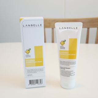 랑벨 비타 에너지 잡티 크림 75ml (피부 속 기미완화크림) — 5점을 준 리뷰어가 2022년 6월 올린 사용 사진