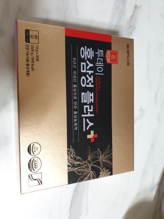 서울약사신협_투데이홍삼정플러스스틱_10g x 30포 — 4점을 준 리뷰어가 2021년 6월 올린 사용 사진