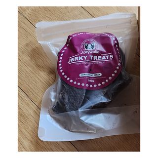 [졸리졸리] 말고기 육포 간식 (HORSE MEAT JERKY) — 4점을 준 리뷰어가 2023년 1월 올린 사용 사진