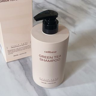 프리마인 더이상 뻣뻣하고 효과없는 탈모샴푸는 NO. 근본부터 케어하는 셀베이스 그린티샴푸(500ml) — 5점을 준 리뷰어가 2023년 3월 올린 사용 사진