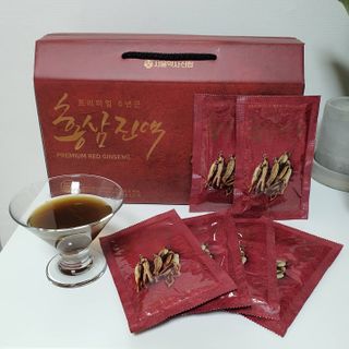 서울약사신협_프리미엄 6년근 홍삼진액_70mlx30포 — 5점을 준 리뷰어가 2021년 3월 올린 사용 사진