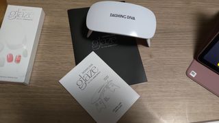 데싱디바 글레이즈 젤네일 네온체크 네일_4종 중 택 1 — 5점을 준 리뷰어가 2021년 8월 올린 사용 사진