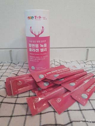 [몸엔용] 녹용 담은 탱탱 콜라겐 녹용 콜라겐 젤리 15g x 20포 — 5점을 준 리뷰어가 2022년 4월 올린 사용 사진