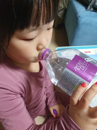 몽베스트 MONTBEST 1L 12입 — 5점을 준 리뷰어가 2022년 2월 올린 사용 사진