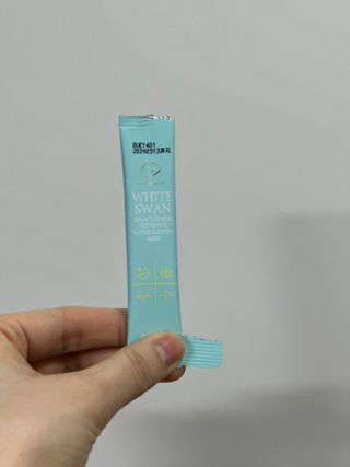 오투에니원 화이트 스완 갈락토미세스 비타민 C 워터 슬리핑 마스크 — 5점을 준 리뷰어가 2023년 2월 올린 사용 사진