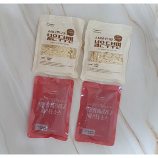 [풀무원] 식물성 저당질식 세트, 두부면 매콤라구파스타와 두부면 직화짜장 — 5점을 준 리뷰어가 2021년 4월 올린 사용 사진