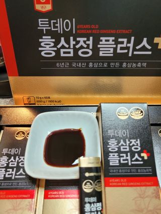 서울약사신협_투데이홍삼정플러스스틱_10g x 60포 — 5점을 준 리뷰어가 2021년 7월 올린 사용 사진