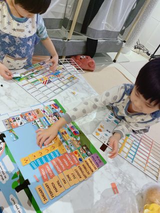 맘트리 133개 자석타일로 만드는 나만의 달력, 마이캘린더[가이드북포함], 어린이달력 — 5점을 준 리뷰어가 2023년 1월 올린 사용 사진