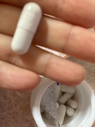 프리마인 성큼다가온 봄, 이너뷰티를 챙겨야 피부도 화사하게, 컨디션도 활기차게. 흡수율을 높인 고효율 비타민. — 3.5점을 준 리뷰어가 2023년 2월 올린 사용 사진