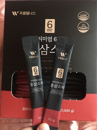 [푸름웰니스] 프리미엄 6년근 홍삼스틱 3mg x 100포 — 5점을 준 리뷰어가 2022년 3월 올린 사용 사진