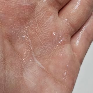 스킨큐어 산다화 순한 클렌징 동백 오일 200ml — 5점을 준 리뷰어가 2023년 8월 올린 사용 사진