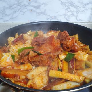 (주)마니커 마니커 춘천식 닭갈비 [냉동 500g] — 5점을 준 리뷰어가 2022년 11월 올린 사용 사진
