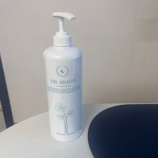 [닥터문] 센텔라 시카케어 화이트머스크 바디워시 1000ml — 5점을 준 리뷰어가 2023년 6월 올린 사용 사진
