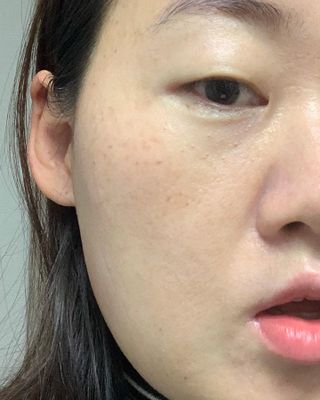 리더스코스메틱 리더스 카밍 바이오틱스 에센스 워터 — 5점을 준 리뷰어가 2021년 12월 올린 사용 사진