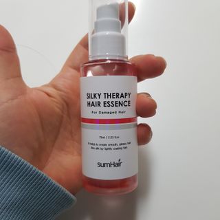 썸헤어 / SUMHAIR 썸헤어 실키 테라피 헤어 에센스 — 5점을 준 리뷰어가 2021년 4월 올린 사용 사진