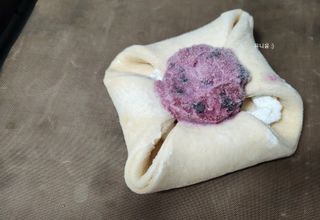 서브큐 메테뭉크 블루베리 크라운 냉동생지 (소포장) — 5점을 준 리뷰어가 2022년 6월 올린 사용 사진