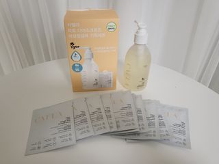 카엘라 락토 다마스크 로즈 여성청결제 젤 기획세트 — 5점을 준 리뷰어가 2023년 6월 올린 사용 사진
