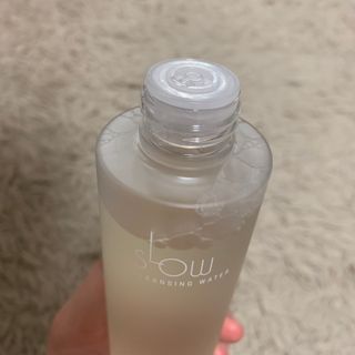 슬로우 스킨스 슬로우 화산송이 클렌징 워터 — 5점을 준 리뷰어가 2021년 6월 올린 사용 사진