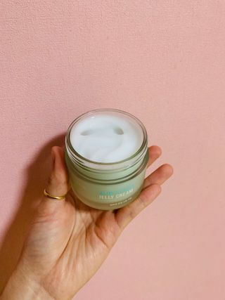 김정문알로에 큐어 큐어 알로에 리프레쉬 젤리 세럼, 큐어 알로에 하이드로 젤리 크림 — 5점을 준 리뷰어가 2021년 4월 올린 사용 사진