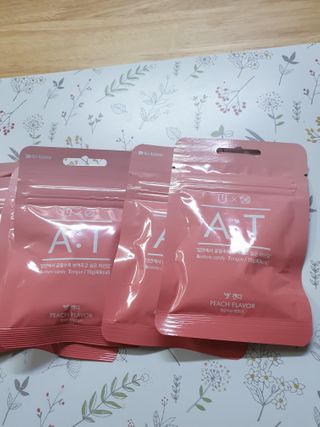 입 냄새 완화에 도움을 주는 에티켓 캔디 복숭아맛 앳캔디 — 5점을 준 리뷰어가 2021년 1월 올린 사용 사진