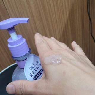 벨먼 내추럴스파 수분광채 스크럽 바디워시 600ml 5종 — 5점을 준 리뷰어가 2022년 5월 올린 사용 사진