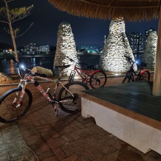 로프 [바통BIKE] 준비한다.라이더.미리.3초.끝. — 4점을 준 리뷰어가 2023년 2월 올린 사용 사진