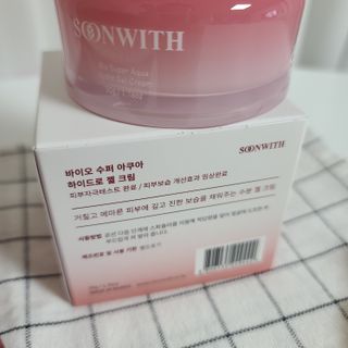 SOONWITH 바이오 수퍼 아쿠아 하이드로 젤 크림 — 4점을 준 리뷰어가 2021년 5월 올린 사용 사진