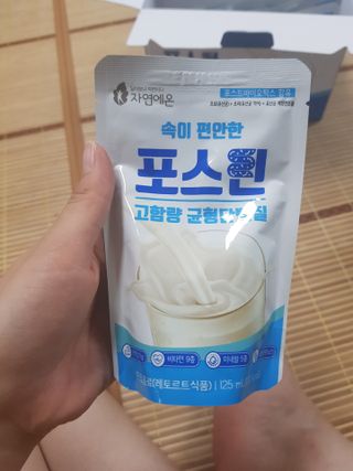 자연에온 마시는 프로틴 고함량 균형단백질 음료 포스틴 125ml 10개입 1BOX — 5점을 준 리뷰어가 2021년 5월 올린 사용 사진