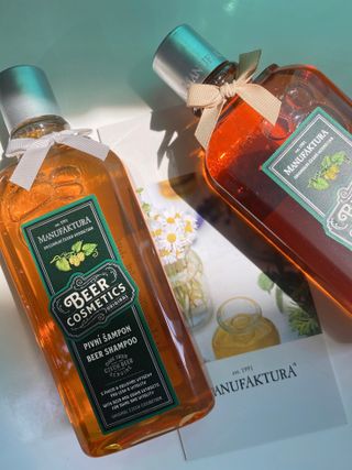 체코 비건화장품 마뉴팍투라 향좋은 천연 맥주샴푸 맥주샤워젤 — 5점을 준 리뷰어가 2022년 5월 올린 사용 사진