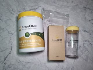 프로티원 단백질쉐이크 녹차맛 2주분 1통+보틀 — 5점을 준 리뷰어가 2021년 8월 올린 사용 사진